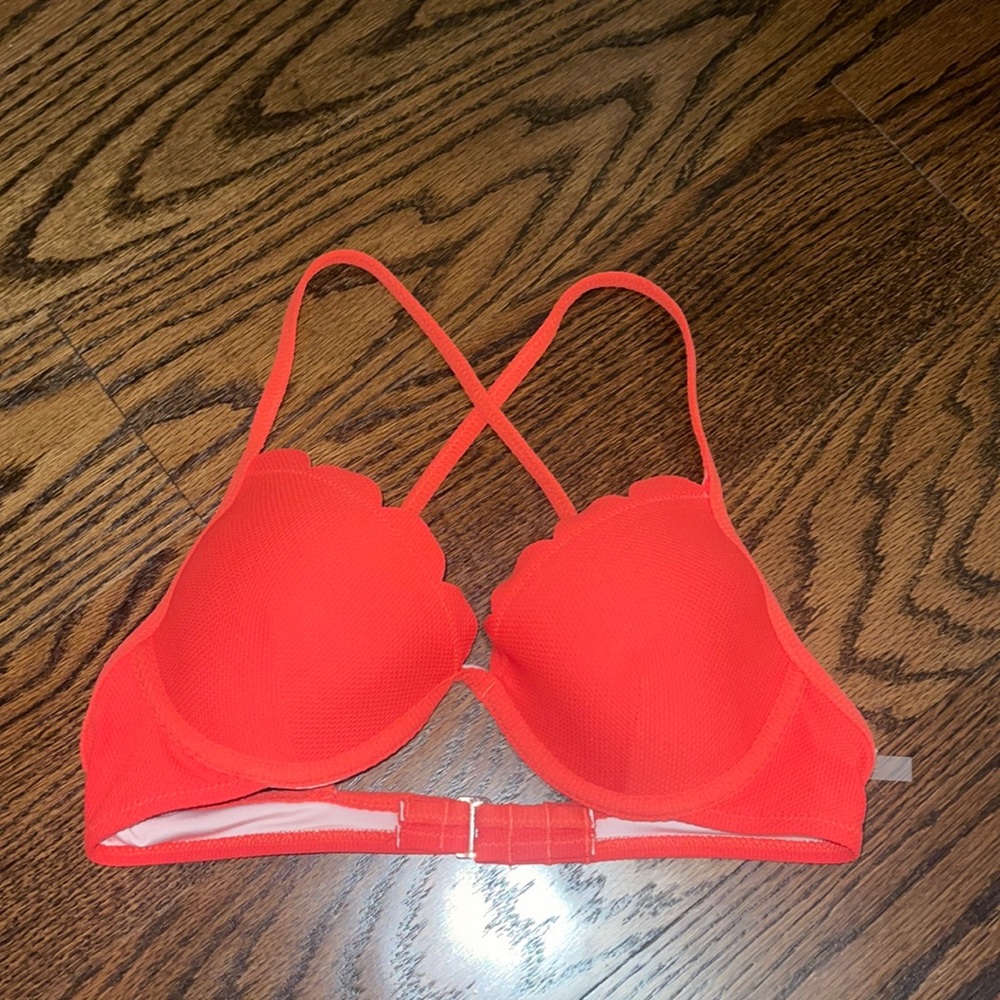 Shade & Shore Bright Flower Outline Bikini Top